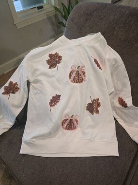 Fall Sequin Pumpkin & Leaf Sweatshirt-NWT